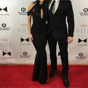 Black evening gown with mermaid style bottom and keyhole front